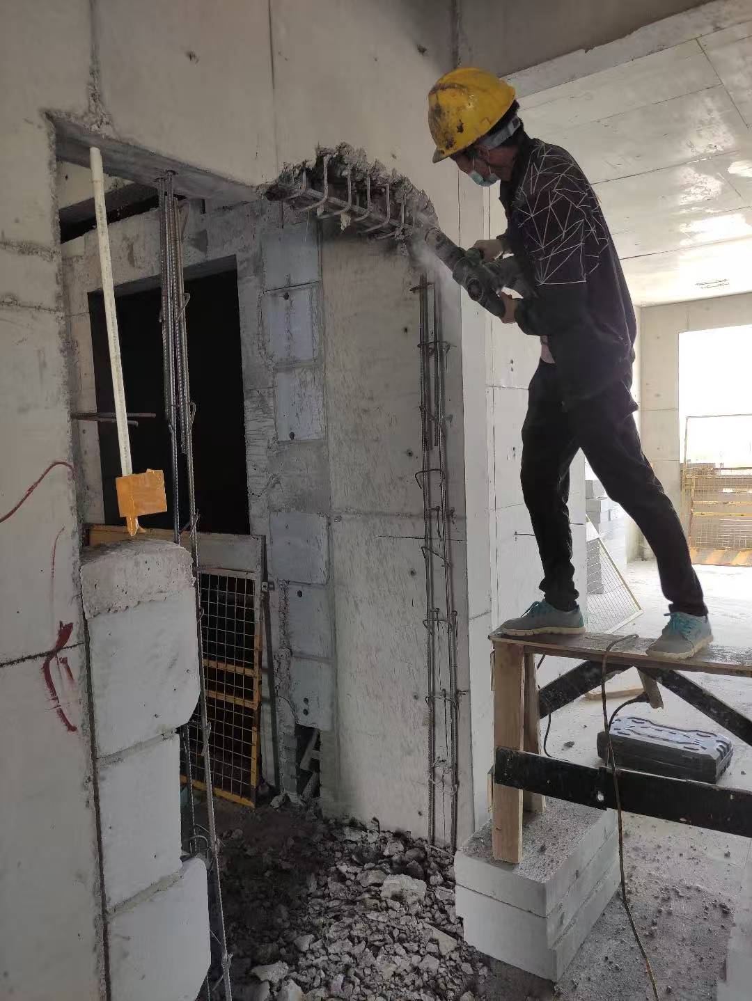 玉树旧房改造房屋如何加固